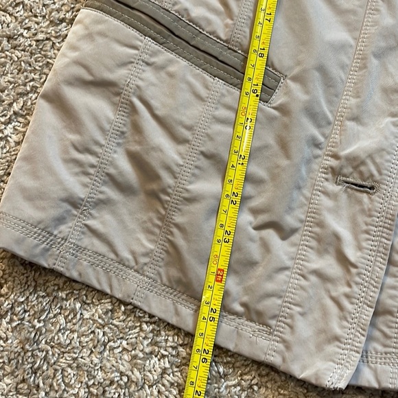 Mabrun waterproof jacket - Picture 8 of 16